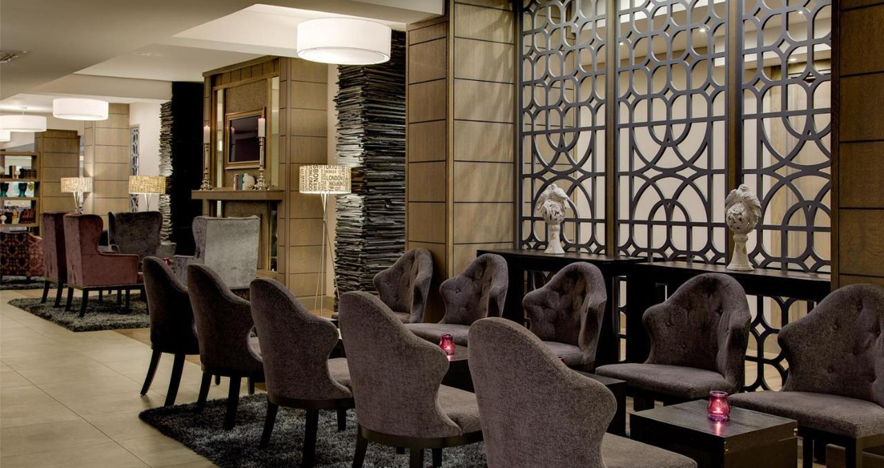 Anew Hotel Hatfield Pretoria Exterior photo